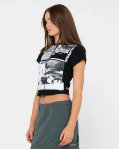 Rusty Greetings Skimmer Graphic Baby Tee | Womens Tees & Tanks
